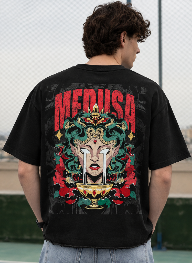 MEDUSA BOXY CROP T-SHIRT